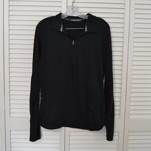 Under Armour Run Black Long Sleeve Jacket Women's Small Quarter Zip Athletic